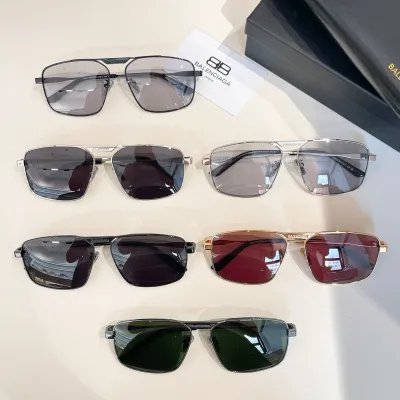Balenciaga Pilot glasses red gold/black silver/grey black/black/green color Size 62口14-145