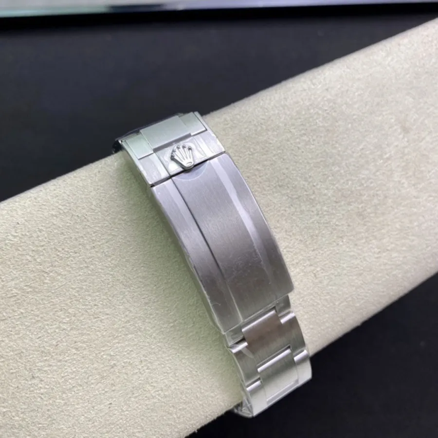 ROLEX-SUBMARINER DATE-REF.M124060-0001-41mm