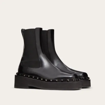 VALENTINO M-WAY ROCKSTUD Women's calf leather ankle boots (heel 5cm high)