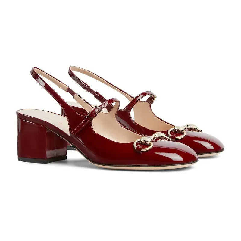 Gucci red patent leather Square toed, thick heeled, horseneck buckle, shallow high-heeled shoes
