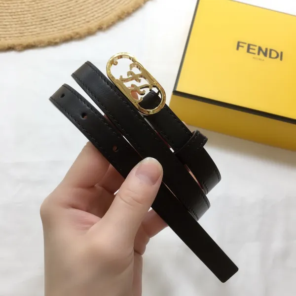 Fendi Women's O lock Belt In Black/White Calfskin With Gold Hardware 15mm - Image 2