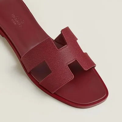 HERMES Oran Red Slippers
