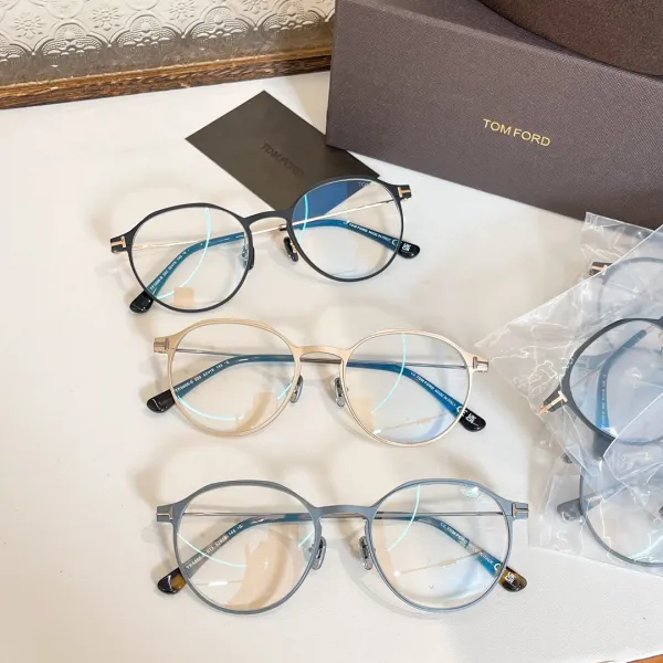 Tom Ford Boston frame glasses black/grey/gold color Size 52口19-145 - Image 5