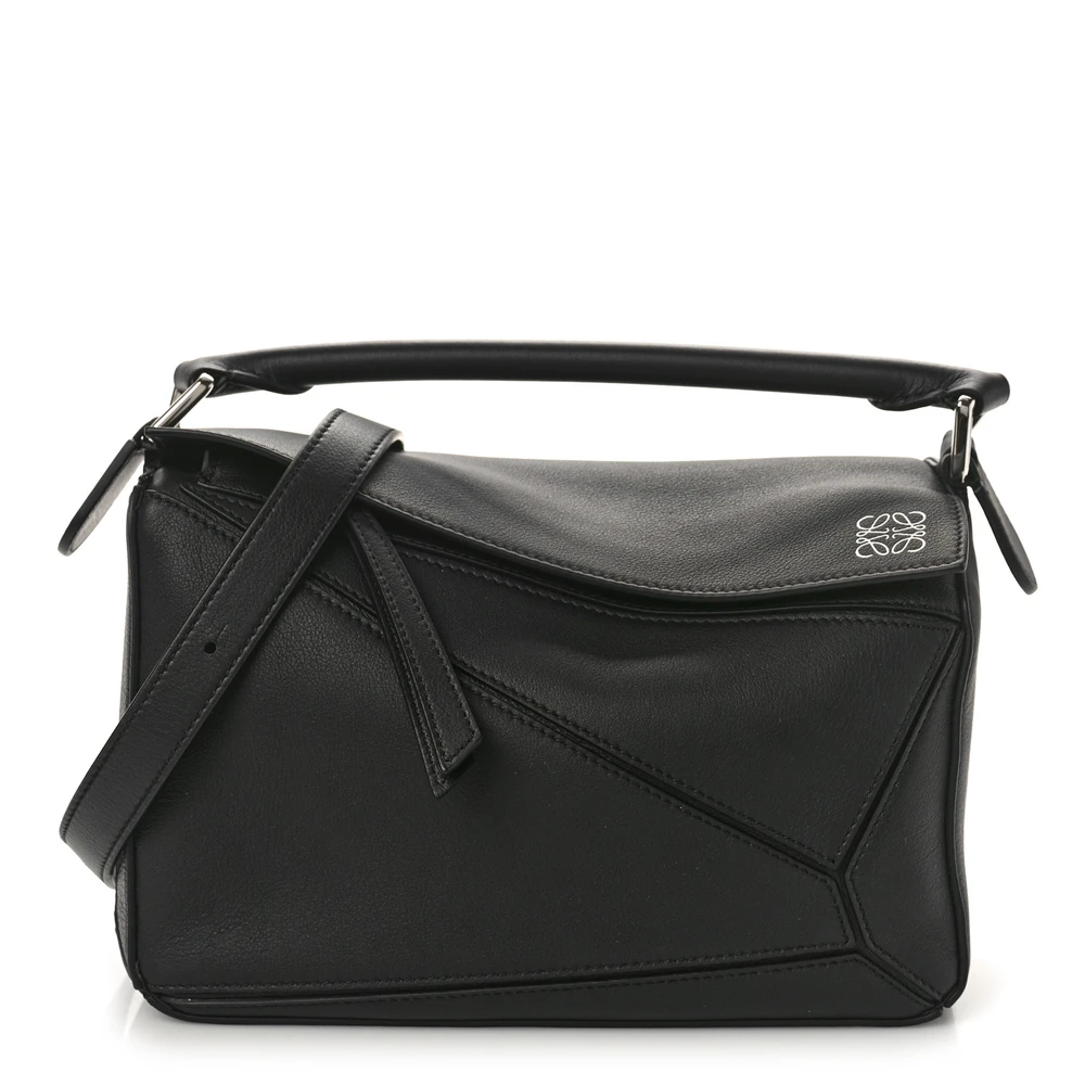Bolsa Loewe Puzzle Pequena em Couro Bezerro Preto.