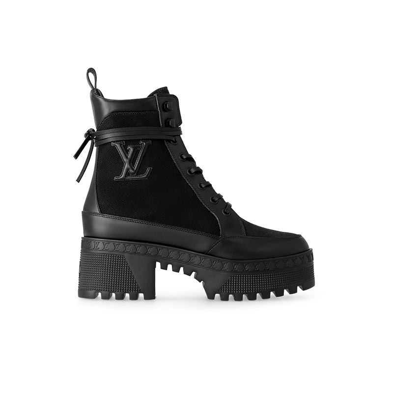 Louis Vuitton salto grosso preto e botas nuas