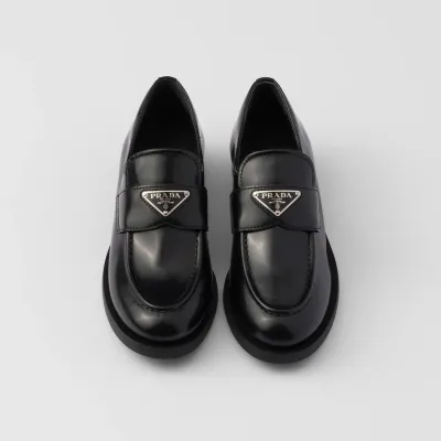 PRADA Black shiny leather loafers
