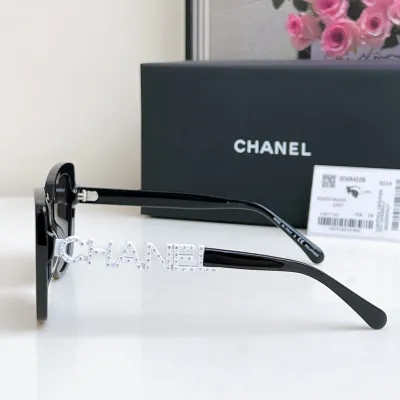 CHANEL glasses black white color size 53口17-145