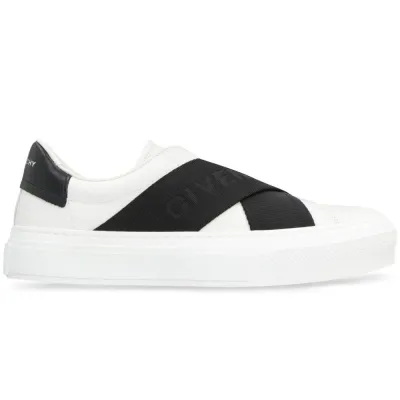 GIVENCHY Leather sports shoes Sneakers