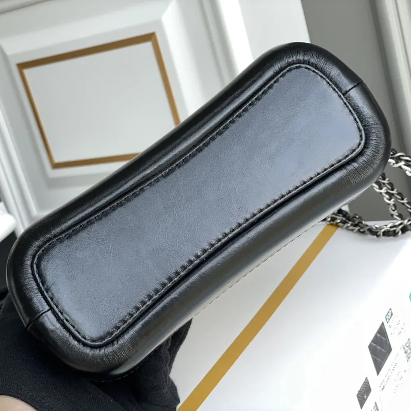 Chanel Bag Black With White Quilted Calfskin Leather Shoulder Bags Crossbody Bags