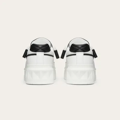 VALENTINO ONE STUD XL Women's sheepskin sneakers