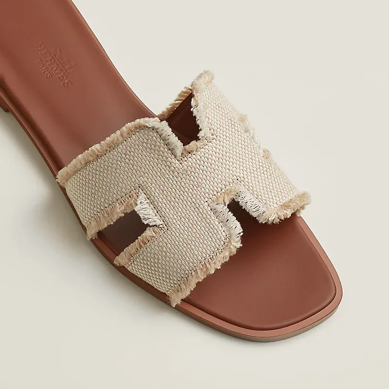 HERMES Oran Beige color Slippers
