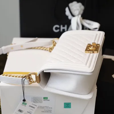 Chanel Lleboy white Quilted Caviar Leather Shoulder Bags Crossbody Bags