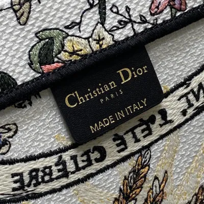 Dior Medium Dior Book Tote Ecru Multicolor Dior 4 Saisons Ete Soleil Embroidery