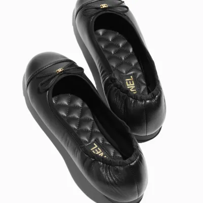 Chanel Flat shoes black Ballet  Shoes