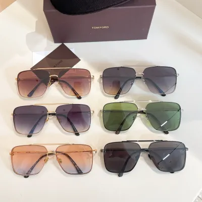 Tom Ford square frame glasses black/grey/green/rust/apricot/eggplant color Size 62口12-140