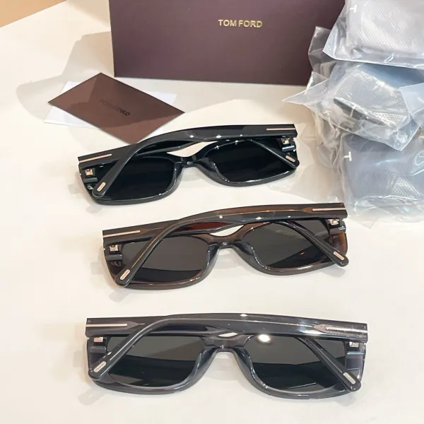 Tom Ford glasses brown/grey/black color Size 54口17-140 - Image 7
