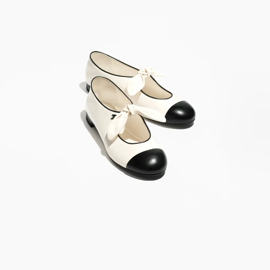 Chanel White and black Mary Jane Shoes