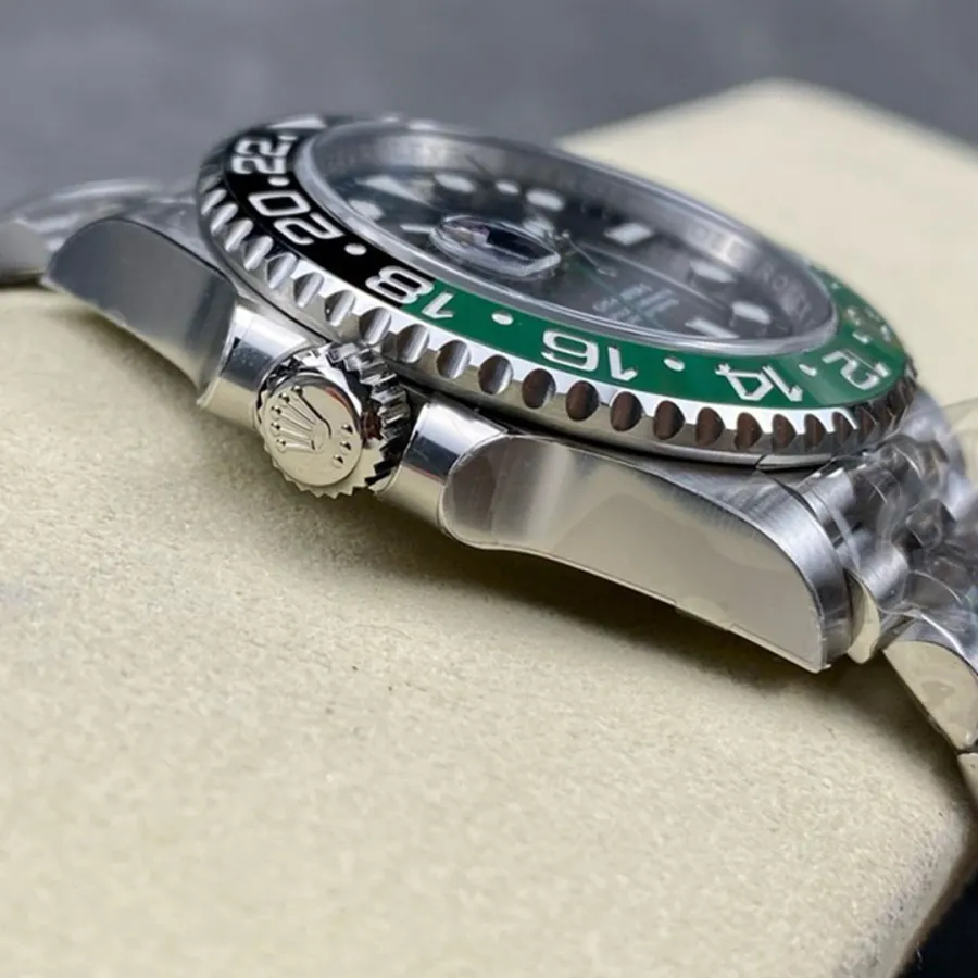 ROLEX-GMT MASTER II-REF.M126720VTNR-0002-40mm