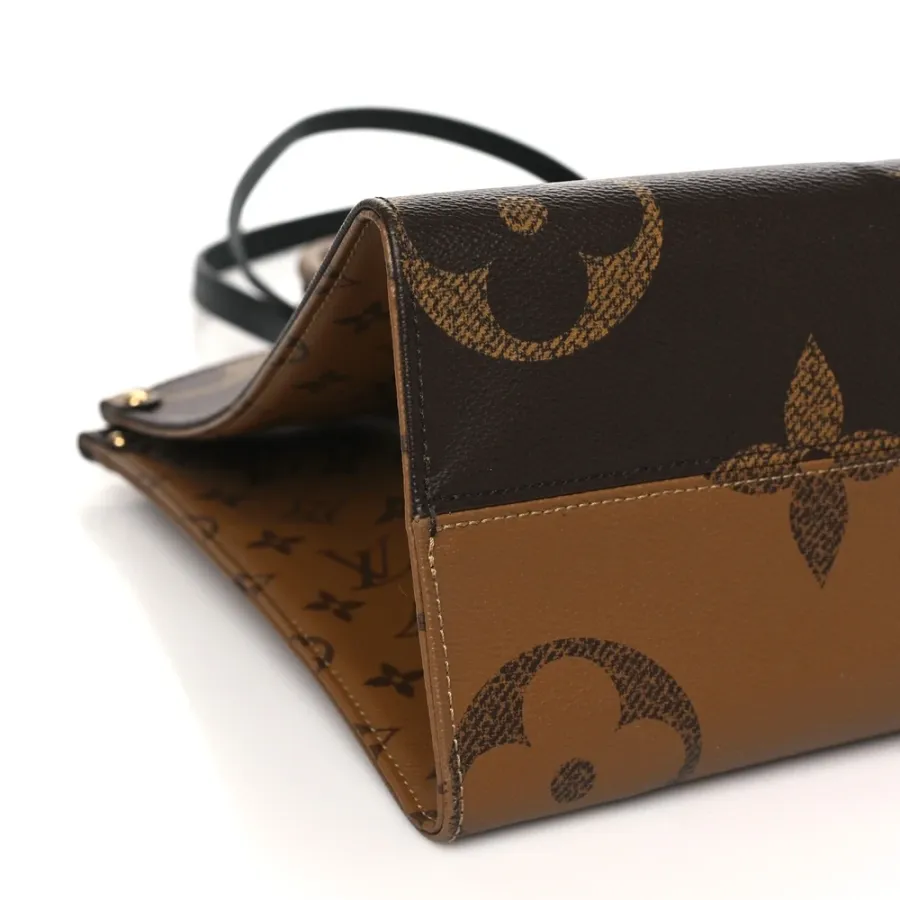 Louis Vuitton OnTheGo MM Reverse Giant Monogram Canvas