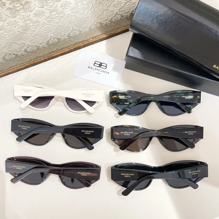 Balenciaga Cat Eye glasses black/white/green leopard/brown black/burgundy/leopard brown color Size 57口19-145
