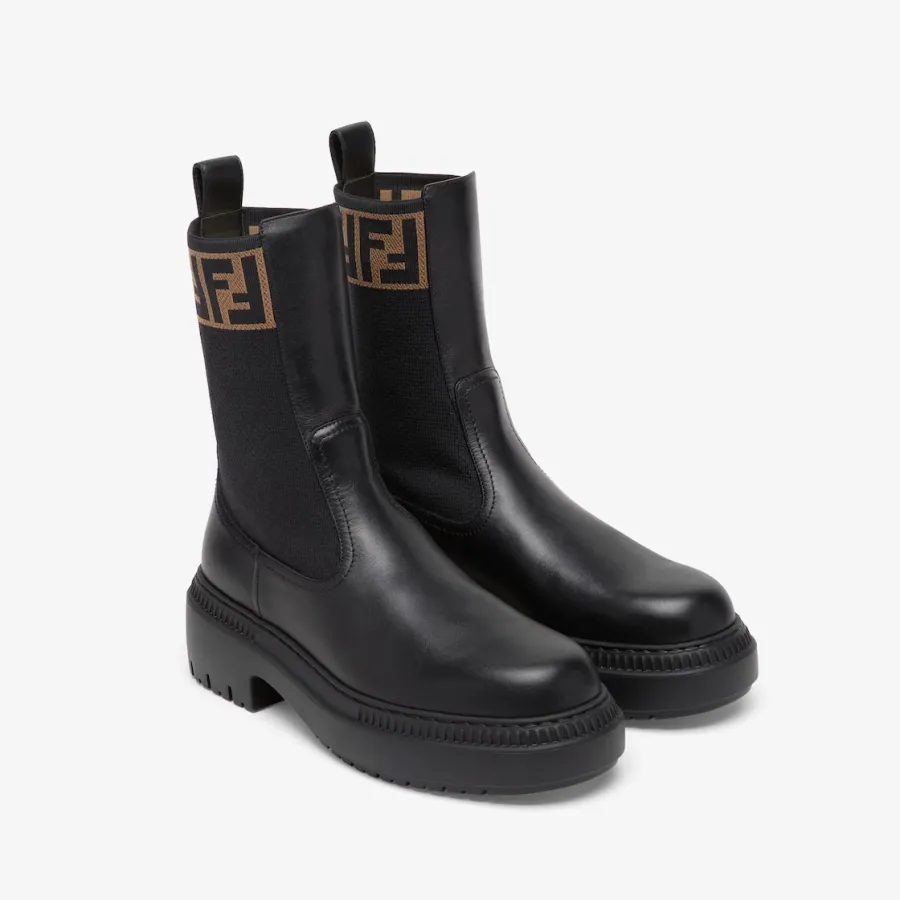 FENDI Black leather ankle boots