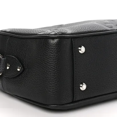 Gucci Medium Jumbo GG Messenger Bag Black Embossed Piuma Calfskin Leather Silver Hardware