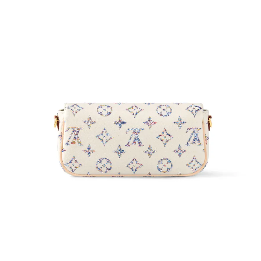 Louis Vuitton Bags  WOC LVY