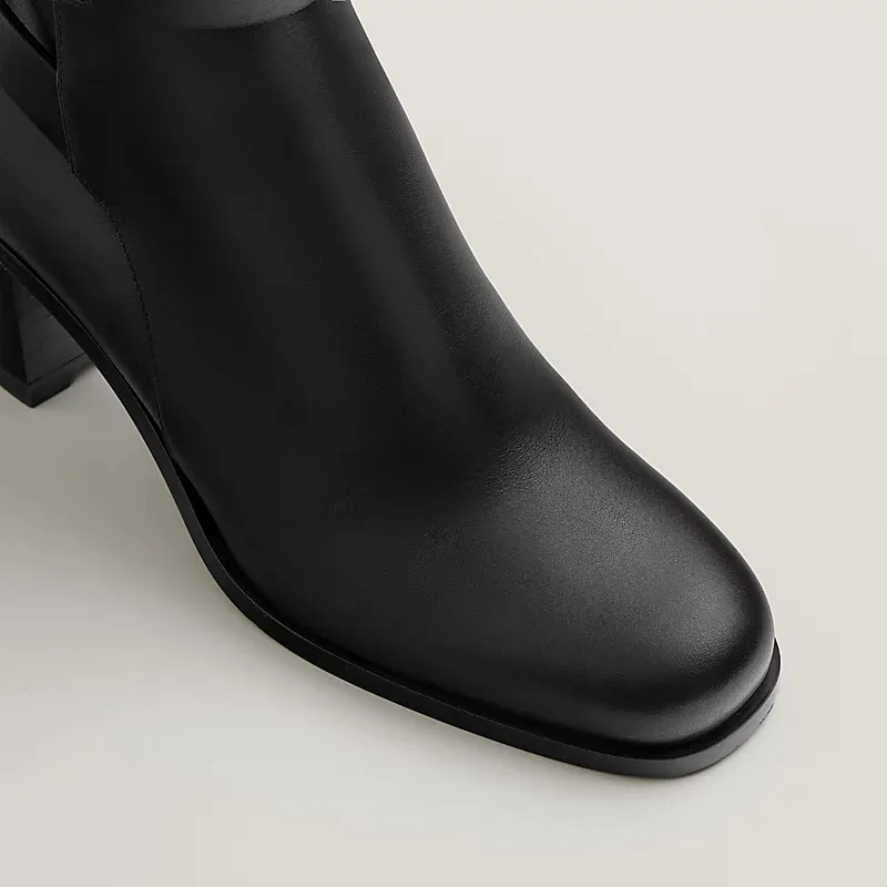 HERMES Jill Black ankle boots