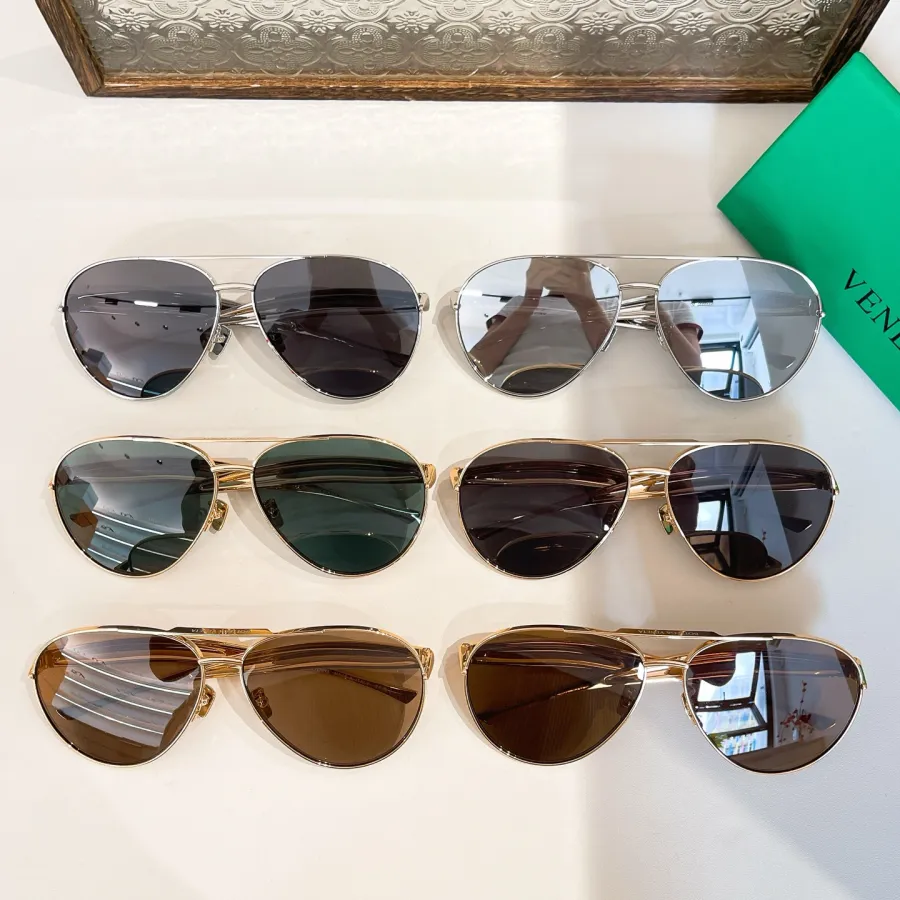 Bottega Veneta Pilot glasses black silver/silver/black gold/green gold/tawny gold/brown gold color Size 63口13-138