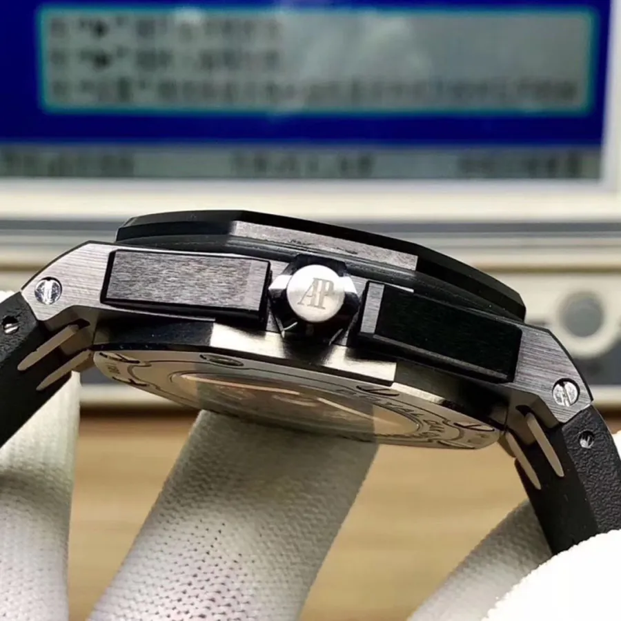 AUDEMARS PIGUET-ROYAL OAK OFFSHORE-REF.15707CE.OO.A002CA.01-42MM