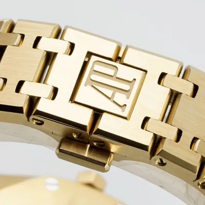 AUDEMARS PIGUET-ROYAL OAK-ref.67651BA.ZZ.1261BA.02-33mm