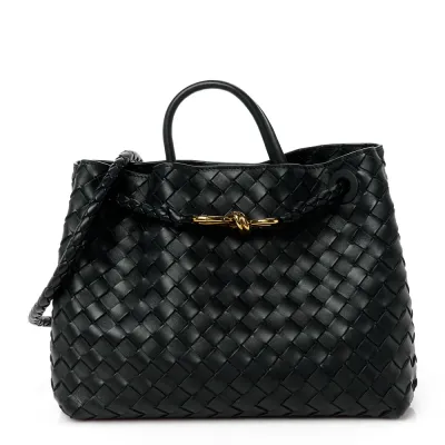 Bottega Veneta Medium Intrecciato Andiamo Shoulder Bag Black Nappa Leather Gold Hardware