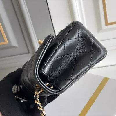 Chanel Gold ball cover bag Black / White / Pink  18/20cm Crossbody Bags