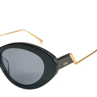 Fendi Cat Eye glasses black gold/black silver/brown rose gold/brown silver/black rose gold color Size 55口19-140