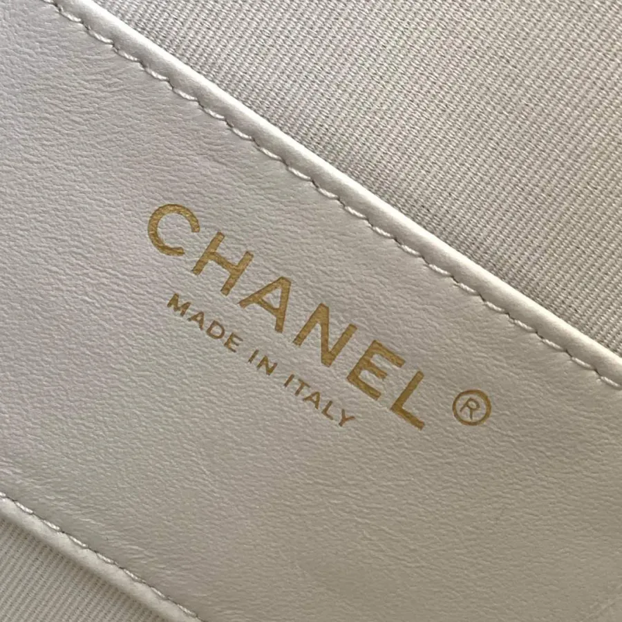 Chanel Pink / Green Quilted Shiny Calfskin Leather / Abrasive Sand Leather Shoulder Bags