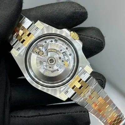 ROLEX-GMT MASTER II-REF.M126713GRNR-0001-40mm