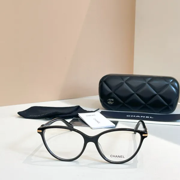 CHANEL Blcak gold glasses size 54口-17-140 - Image 2