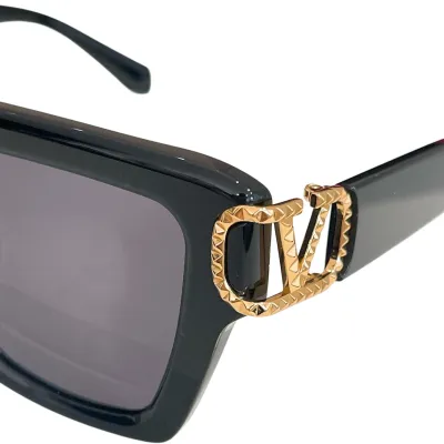 Valentino square frame glasses black gold/green/white/leopard/tawny color Size 54口18-145