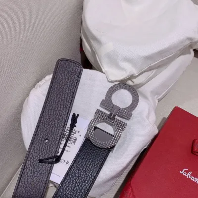 Ferragamo Men's Double Gancini Buckle Reversible Belt In Black Grained Calfskin With Gold/Silver Hardware 35mm