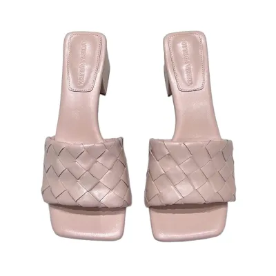 Bottega Veneta Parco Mule In Pink Intrecciato Leather Kitten-Heel Mule Sandal (Heel Height 4.5cm)