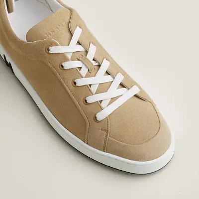 HERMES Kid Sneakers Brown Sports Shoes