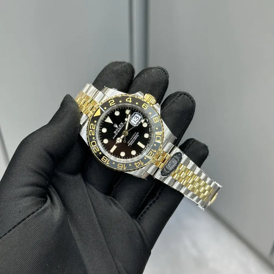 ROLEX-GMT MASTER II-REF.M126713GRNR-0001-40mm