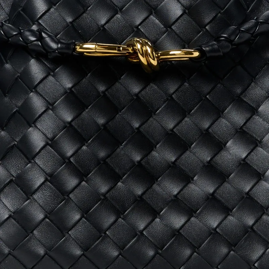 Bottega Veneta Medium Intrecciato Andiamo Shoulder Bag Black Nappa Leather Gold Hardware