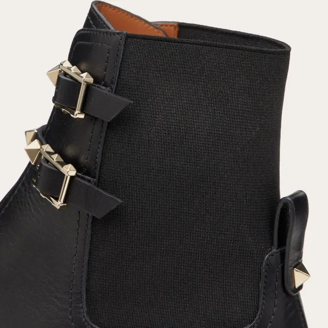 VALENTINO ROCKSTUD Calf rivet ankle boots (heel 2 cm high)