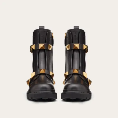 VALENTINO ROMAN STUD Calf leather ankle boots with same colour rivets (heel height: 4cm)
