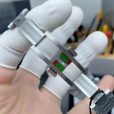 AUDEMARS PIGUET-ROYAL OAK-REF.15202ST.OO.1240ST.01-39MM