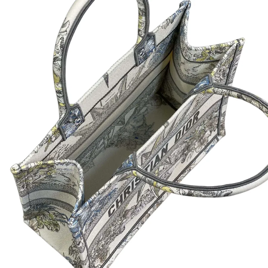 Dior Medium Rêve d'Infini Embroidered Canvas Book Tote Multicolor