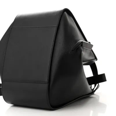 Loewe Hammock Shoulder Bag Small Black Calfskin Leather Silver Hardware