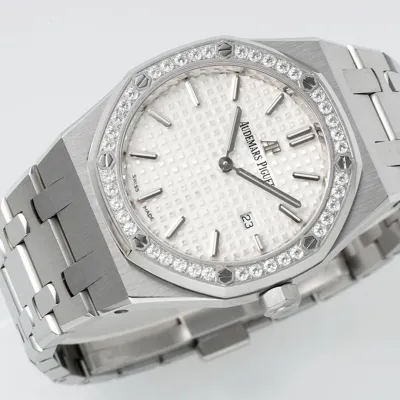 AUDEMARS PIGUET-ROYAL OAK-ref.67651ST.ZZ.1261ST.01-33mm