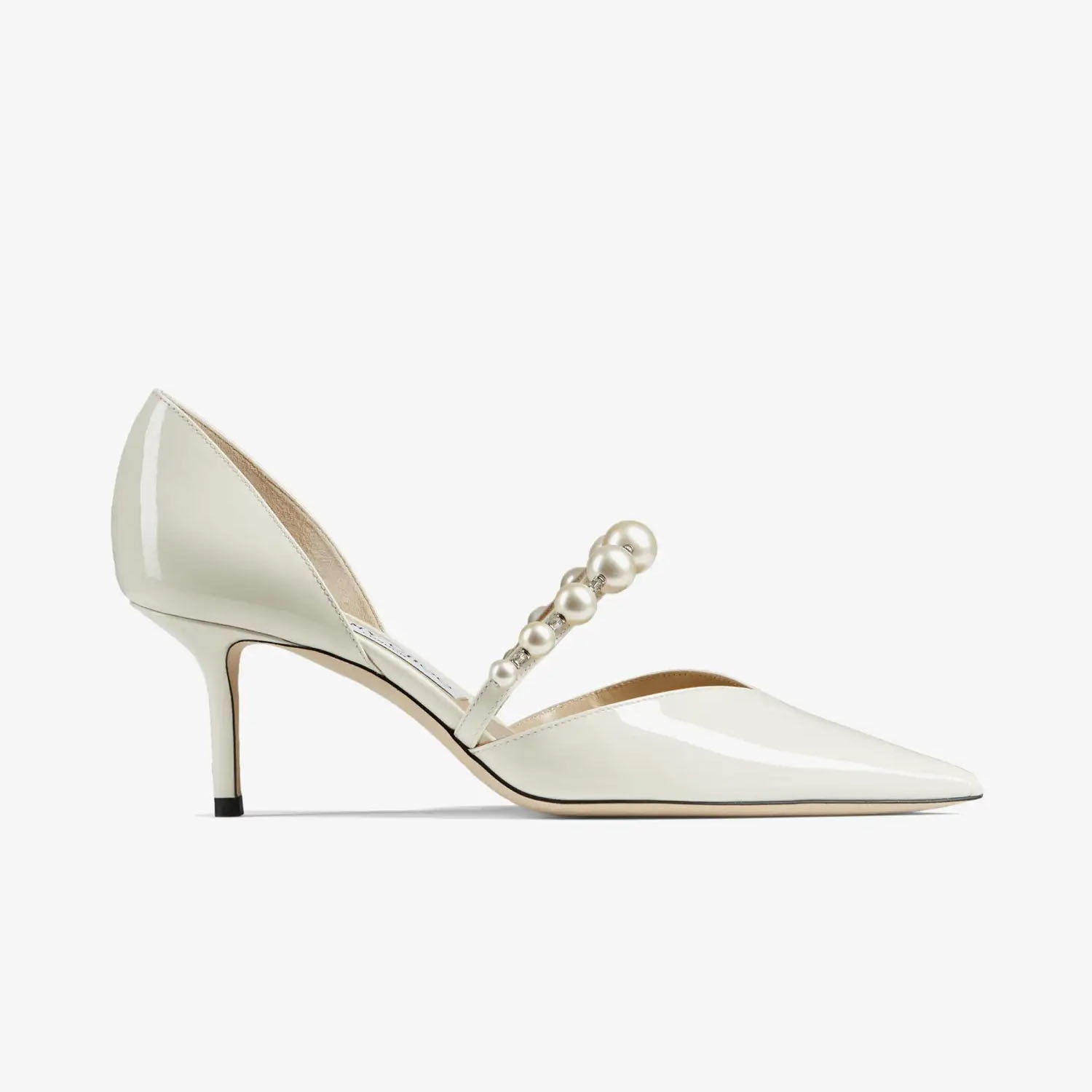 JIMMY CHOO Salto alto pontudo de couro laqueado com enfeites de pérola